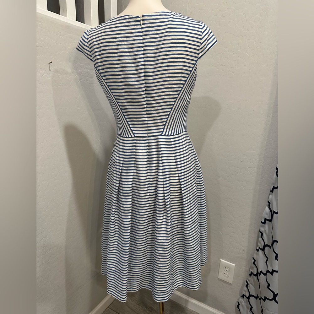 Anne Klein Cream and Blue Garment - Picture 5 of 7